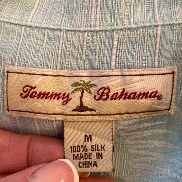 Tommy Bahama Mens Turquoise Silk Short Sleeve Button Down Shirt / Tonal Print /M - Picture 8 of 9